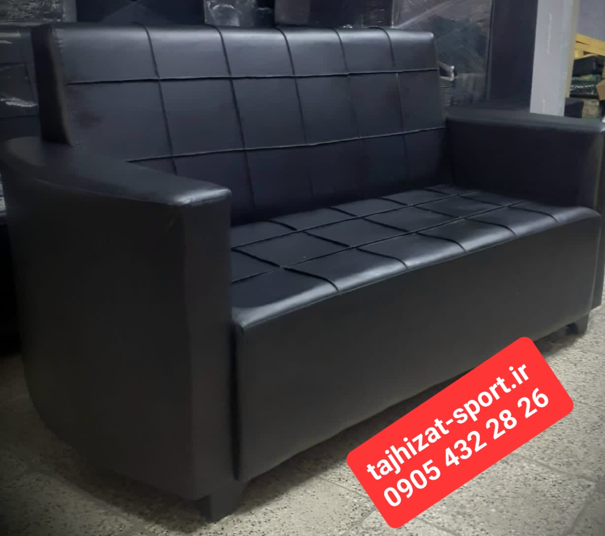 مبل گیم نت سه نفره چرم مشکی انتظار اداری آرایشگاهی با ضمانت کتبی ارسال به سراسر ایران